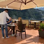Maria Alojamento de Acomodação e Pequeno-almoço 4*