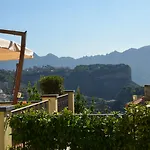 Maria Alojamento de Acomodação e Pequeno-almoço Amalfi