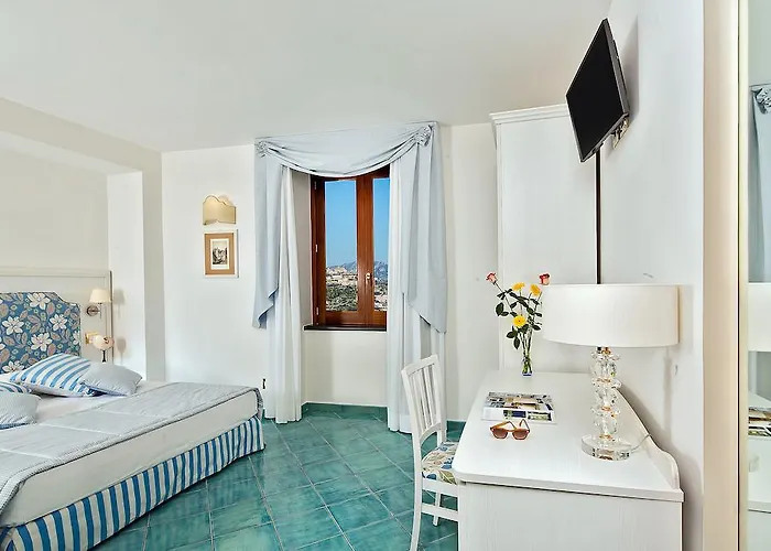 マリア アマルフィ