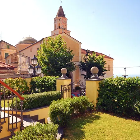 לינה וארוחת בוקר Maria